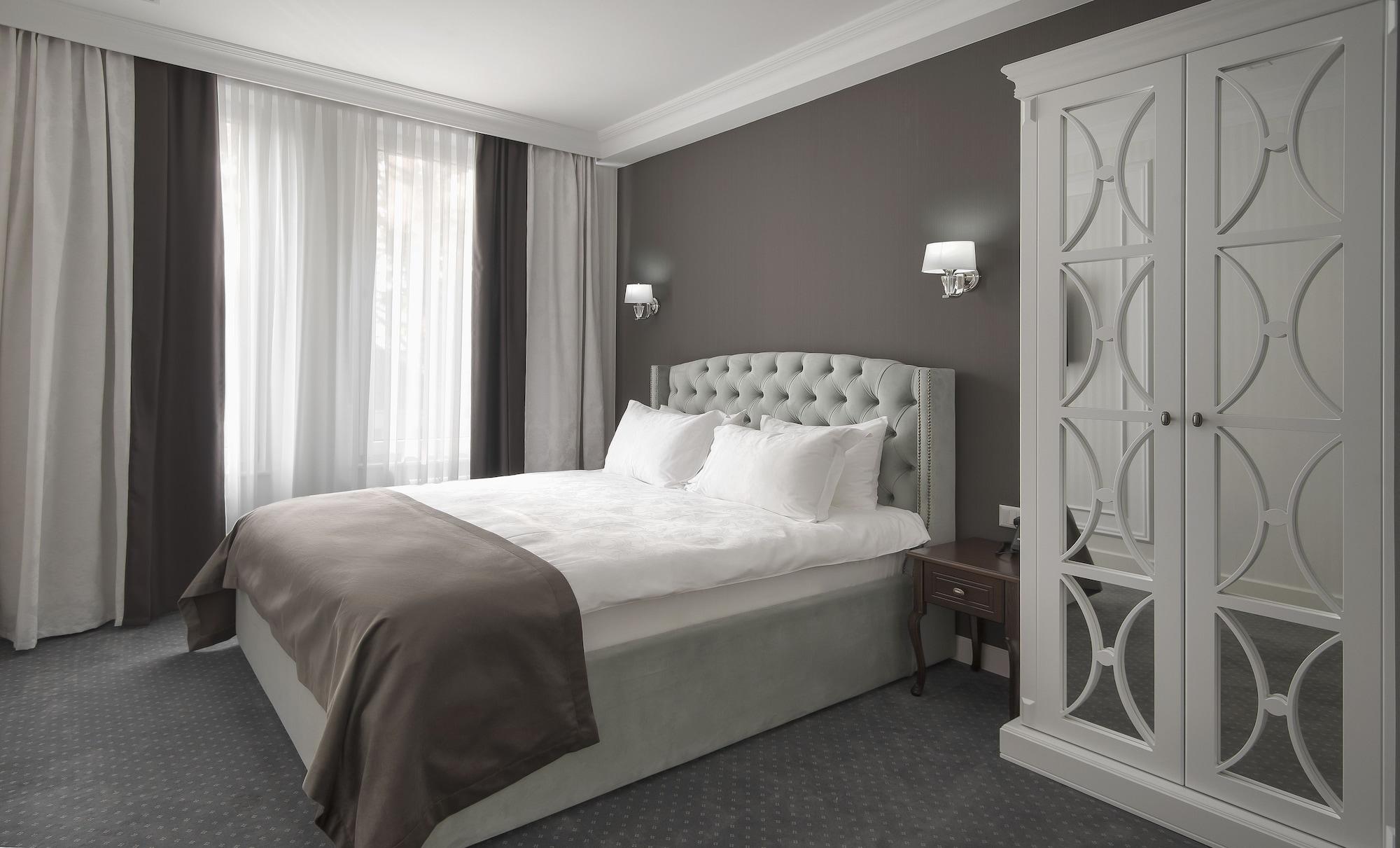 ลอนดอน บูทิก โฮเต็ล Hotel คีชีเนา ภายนอก รูปภาพ