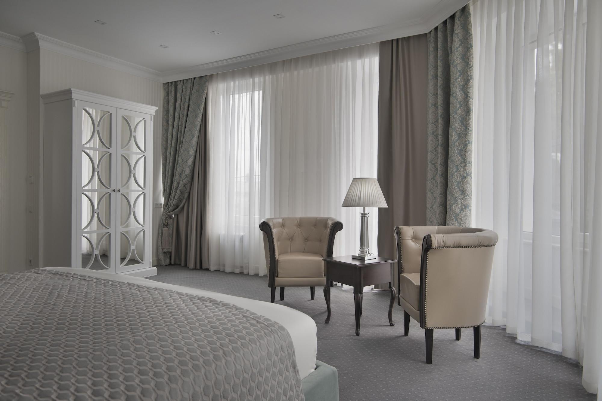 ลอนดอน บูทิก โฮเต็ล Hotel คีชีเนา ภายนอก รูปภาพ